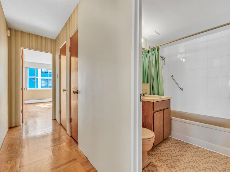 301-1050 Chilco Street, Vancouver, BC, V6G 2R8 - 15
