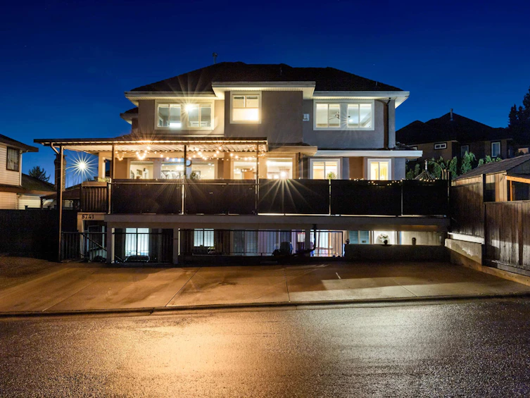 8741 163a Street, Surrey, BC, V4N 1C3 - 39