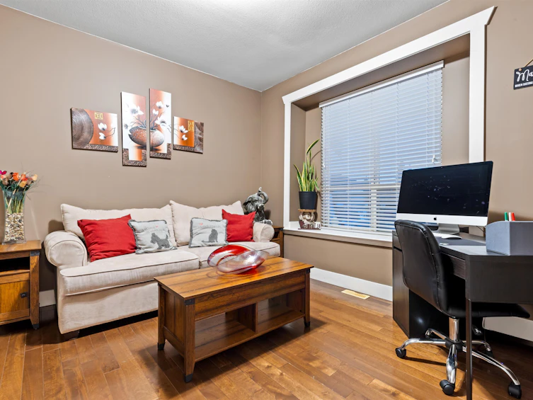 8741 163a Street, Surrey, BC, V4N 1C3 - 8