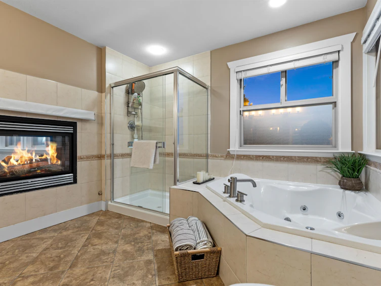 8741 163a Street, Surrey, BC, V4N 1C3 - 26