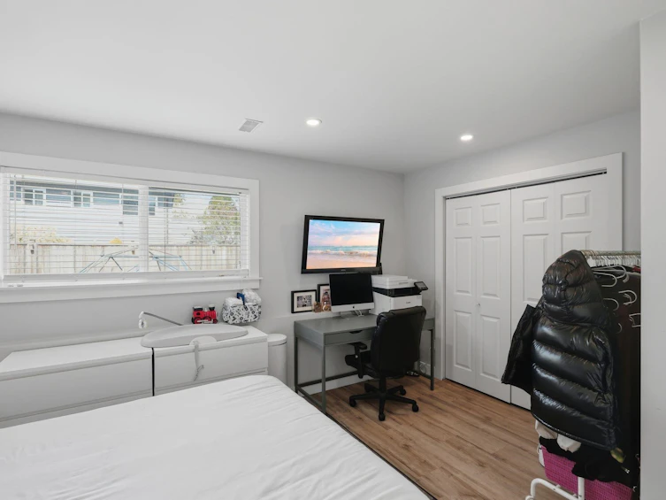 5479 6 Avenue, Delta, BC, V4M 1L9 - 30
