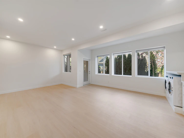 2862 Helc Place, Surrey, BC, V3Z 0C6 - 35