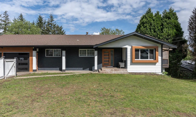 2802 Upland Crescent