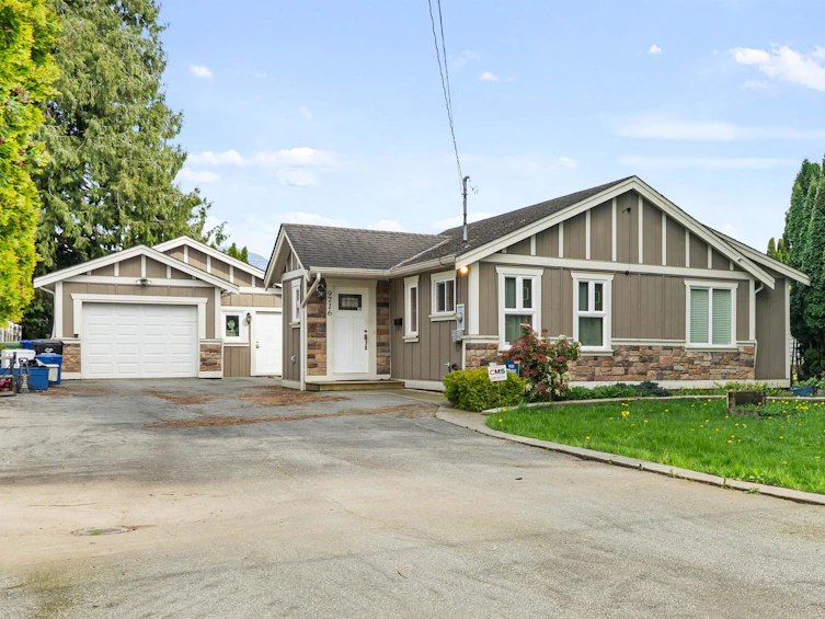 9716 Corbould Street, Chilliwack, BC, V2P 4B5 - 2