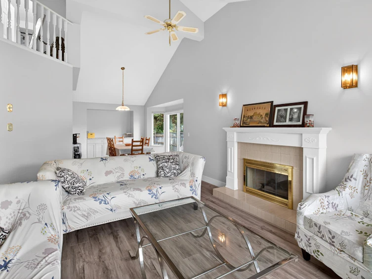 14610 87 Avenue, Surrey, BC, V3S 6R2 - 5