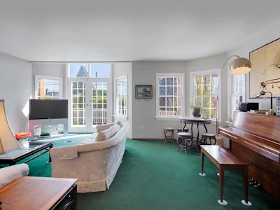 1183 Duchess Avenue - 3