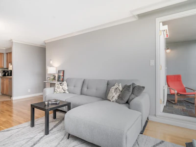 1005-11910 80 Avenue - 4