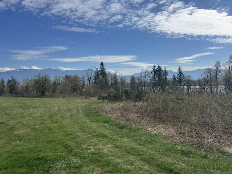 PTS1/2-SEC 19 Lougheed Highway, Burnaby, BC, V0M 1A0 - 9