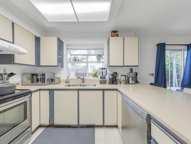 1280 Sherman Street, Coquitlam, BC, V3B 6L7 - 9