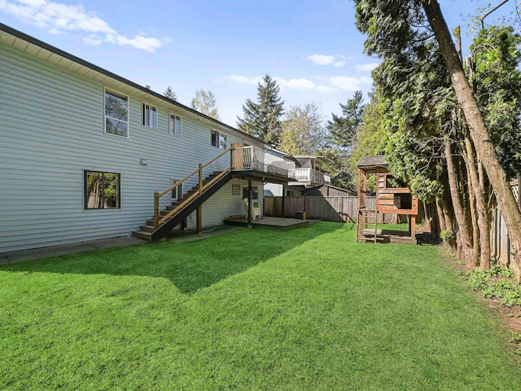 34671 Immel Street, Abbotsford, BC, V2S 4T8 - 35