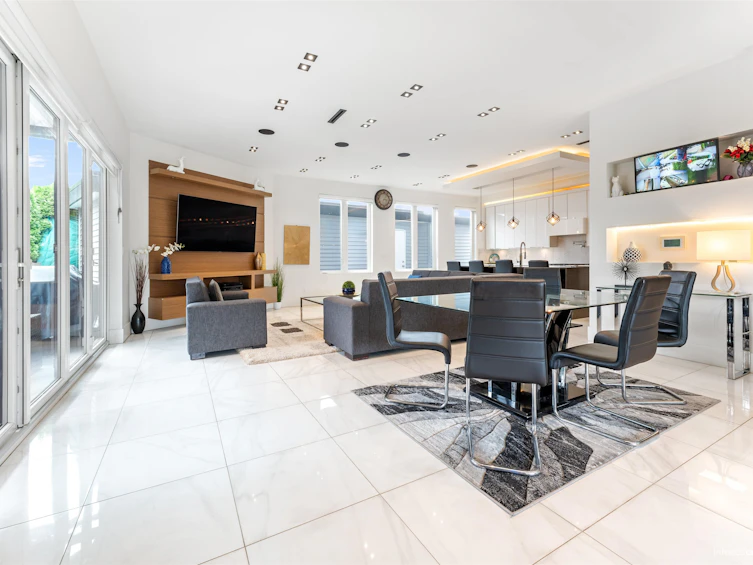 10078 Mary Drive, Surrey, BC, V3V 3B7 - 11