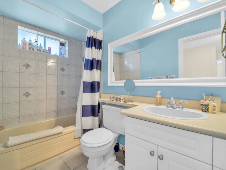 10460 Hollybank Drive, Richmond, BC, V7E 4S5 - 30