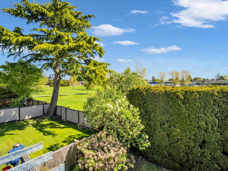 10460 Hollybank Drive, Richmond, BC, V7E 4S5 - 26