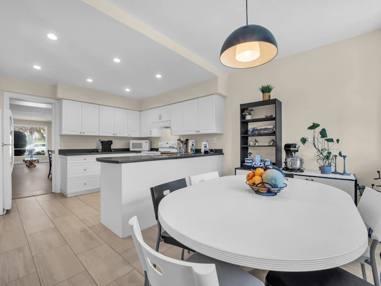 10460 Hollybank Drive, Richmond, BC, V7E 4S5 - 16
