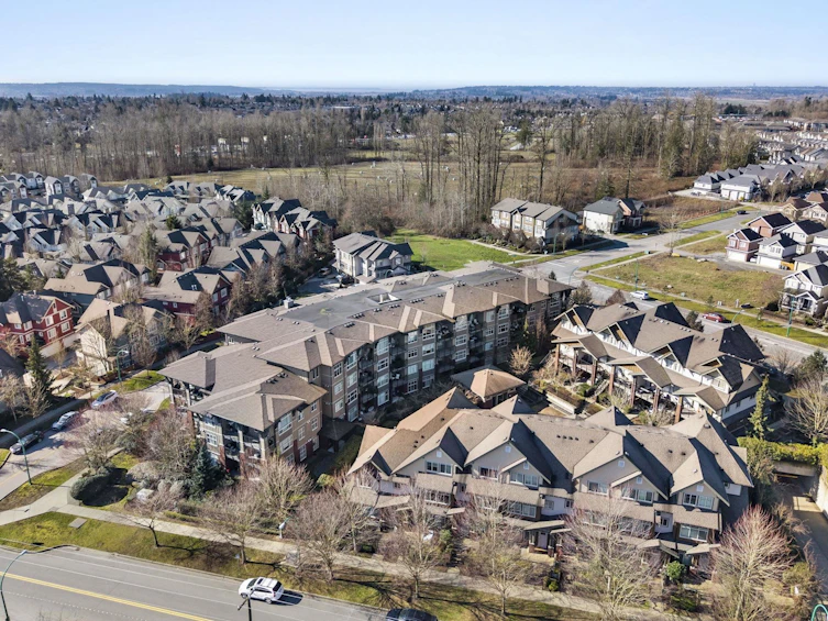 201-19201 66a Avenue, Surrey, BC, V4N 6N7 - 38