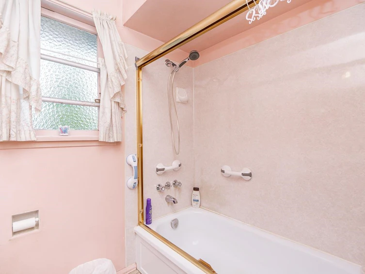 6257 Berwick Street, Burnaby, BC, V5H 1W3 - 27