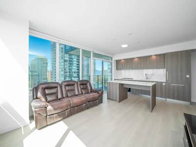 1407-6537 Telford Avenue - 2