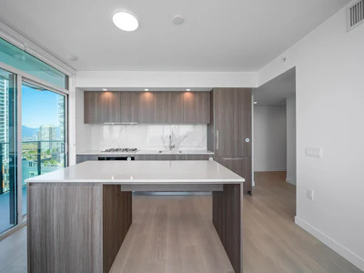 1407-6537 Telford Avenue - 4