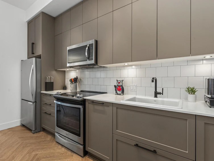 102-17568 57a Avenue, Surrey, BC, V3S 7V2 - 5