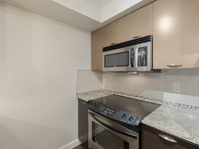 118-2233 Mckenzie Road - 5