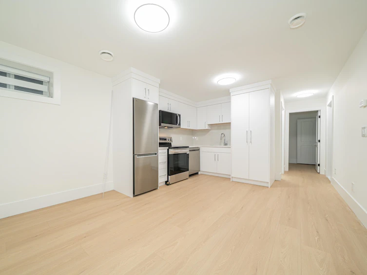 2-4210 Union Street, Burnaby, BC, V5C 2X4 - 17