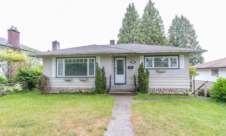 341 W 24th Street