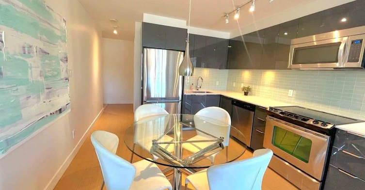 702-1325 Rolston Street, Vancouver, BC, V6B 0M2 - 3