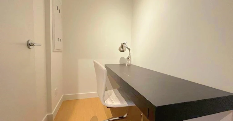 702-1325 Rolston Street, Vancouver, BC, V6B 0M2 - 16