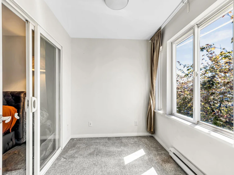 208-333 E 1st Street, North Vancouver, BC, V7L 4W9 - 13