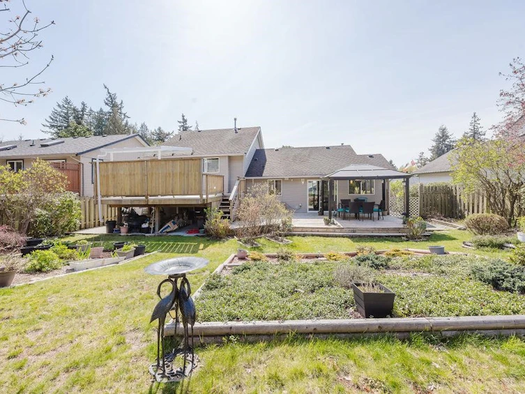 6308 Jasper Road, Sechelt, BC, V0N 3A7 - 23
