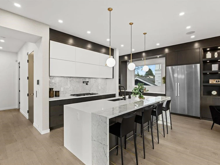 13169 Marine Drive, Surrey, BC, V4A 1E6 - 10