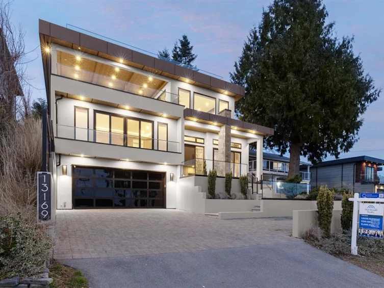 13169 Marine Drive, Surrey, BC, V4A 1E6 - 39
