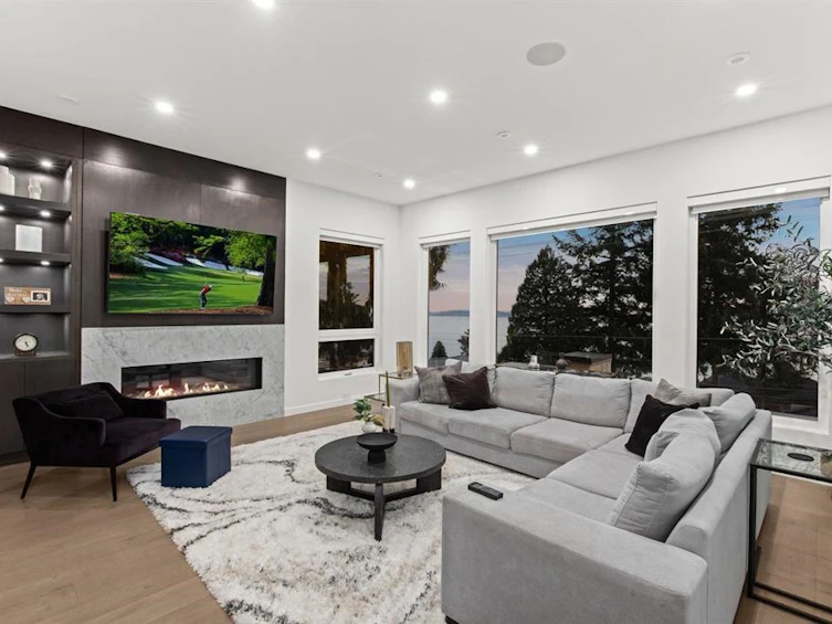 13169 Marine Drive, Surrey, BC, V4A 1E6 - 16