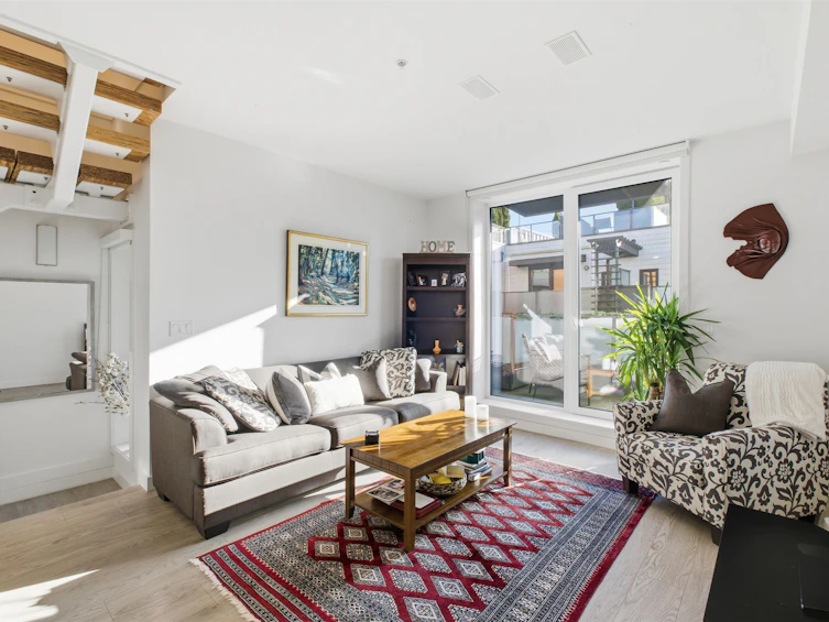 33-720 E 3rd Street, North Vancouver, BC, V7L 0G7 - 2
