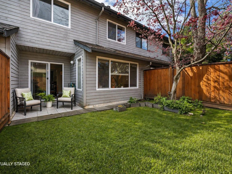 8-7300 Ledway Road, Richmond, BC, V7C 4N9 - 4