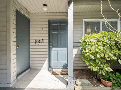8-7300 Ledway Road - 2