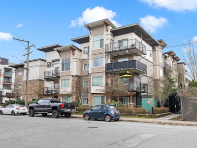 402-11935 Burnett Street - 4