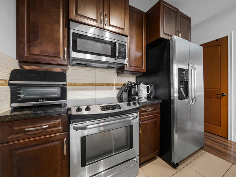 402-11935 Burnett Street, Maple Ridge, BC, V2X 9A9 - 14