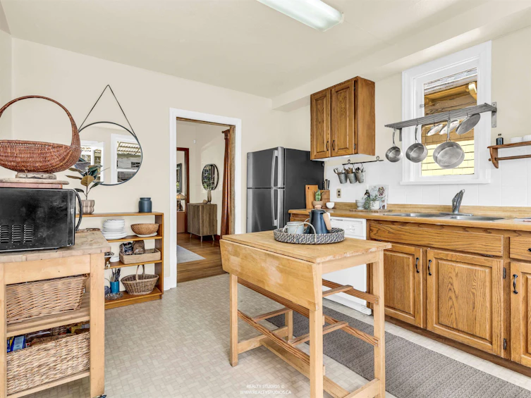 1756 E 7th Avenue, Vancouver, BC, V5N 1S2 - 10