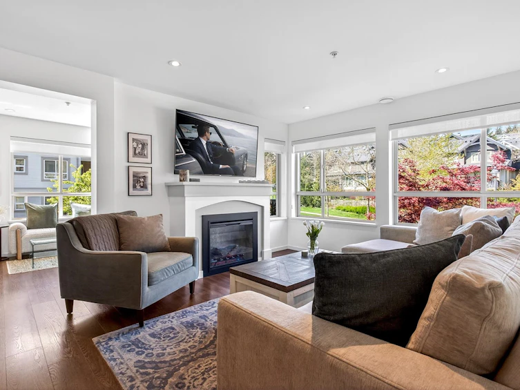 315-3132 Dayanee Springs Boulevard, Coquitlam, BC, V3E 0B5 - 2