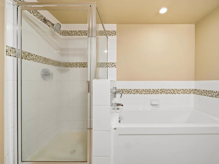 110-9199 Tomicki Avenue, Richmond, BC, V6X 0C4 - 18
