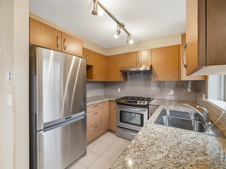 110-9199 Tomicki Avenue, Richmond, BC, V6X 0C4 - 11