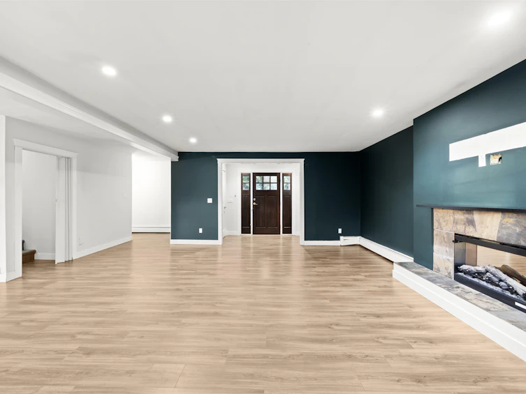 12686 20 Avenue, Surrey, BC, V4A 1Y6 - 9