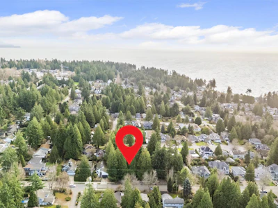 12686 20 Avenue - 2