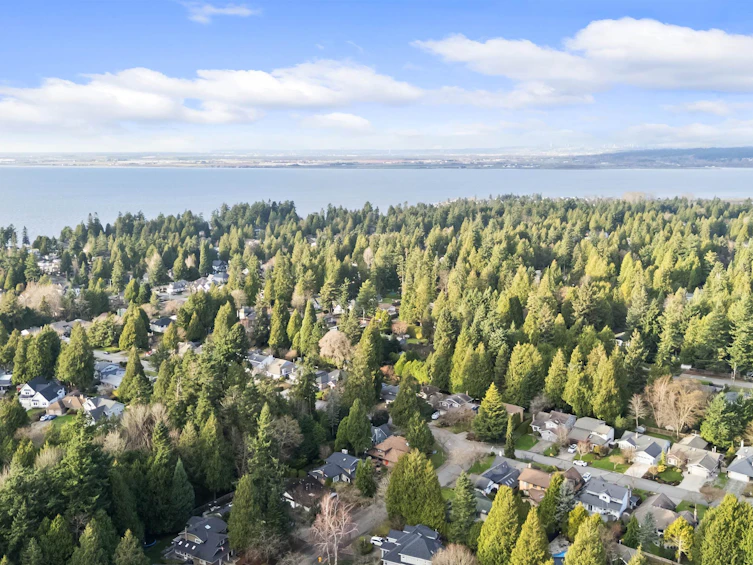 12686 20 Avenue, Surrey, BC, V4A 1Y6 - 22