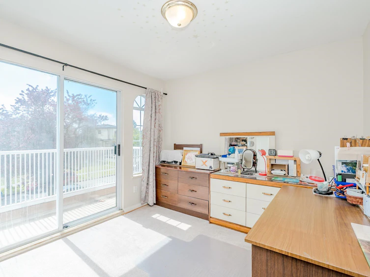 927 E 50th Avenue, Vancouver, BC, V5X 1B6 - 21