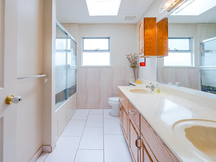 927 E 50th Avenue, Vancouver, BC, V5X 1B6 - 20