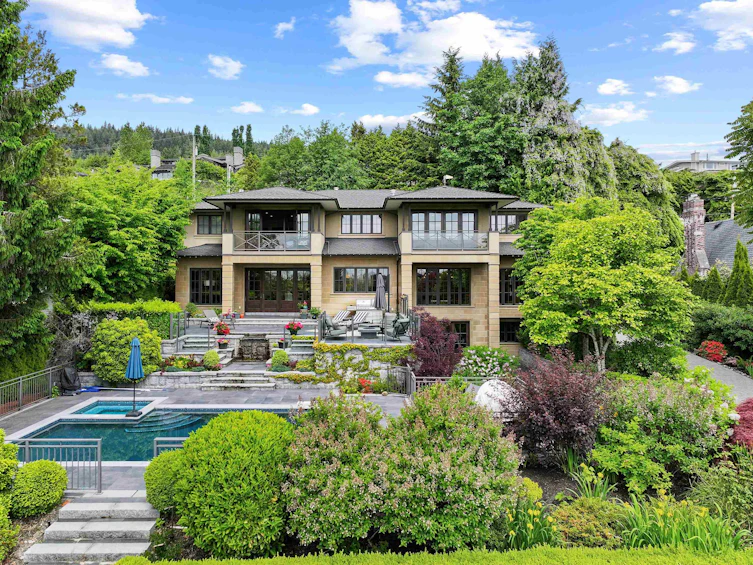 1075 Groveland Road, West Vancouver, BC, V7S 1Z3 - 2