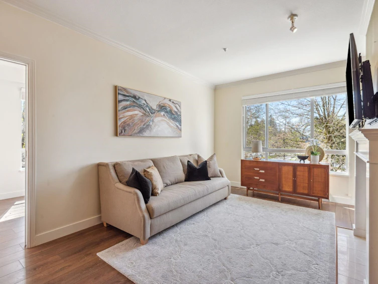 216-5735 Hampton Place, Vancouver, BC, V6T 2G8 - 3