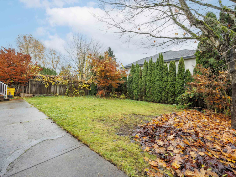 15210 82 Avenue, Surrey, BC, V3S 9B4 - 4